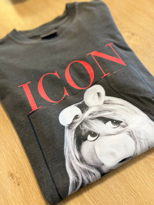Piggy Tee